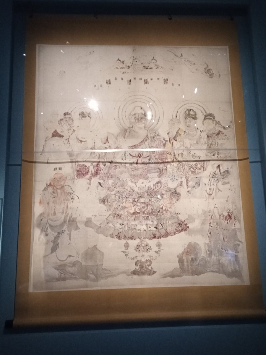 英国外交官アーネスト・サトウの依頼で1880年に描かれ1881年に大英博物館がウィリアム・アンダーソン教授より購入とのこと。全ての展示物にどのようにしてこの展示物がここにあるのか詳細に表示してある。植民地主義者による発掘で学術的な記録が不明になってしまったものには批判的反省の記述も（続）