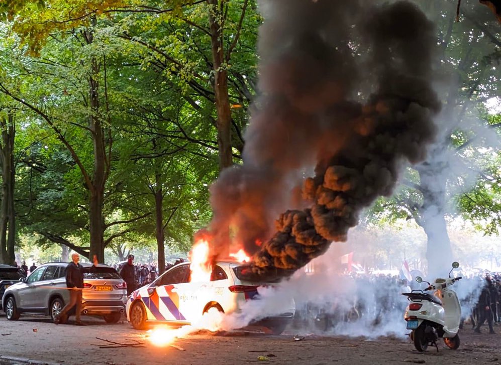 Bizar. Waarom doe je dit?