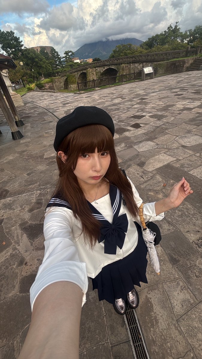 _______zzzy's tweet photo. 今日は個撮でセーラー服での
リクエスト頂いてひっっさしぶりに着ました🫣

いい年齢になってきてるので流石に終始汗☺️💦

中々着ることないので(←当然)自撮りたくさんしておきましたヨ(ᐡᴗ  ̫ ᴗᐡ)

セーラーは着ないけど10月に撮影会するのでお日にち合えば是非〜っ🐹ྀི https://t.co/GQilwfOREZ