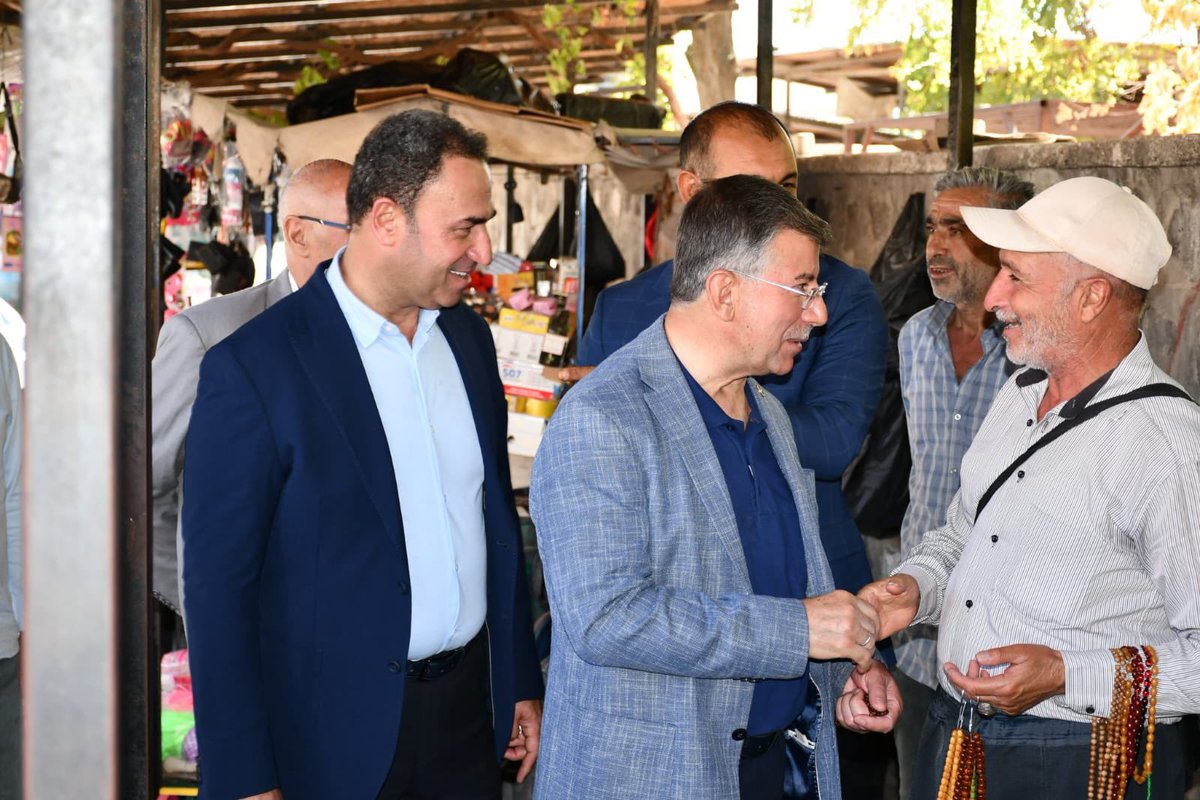 Eyyübiye’deyiz.
AK Parti İl Başkanımız <a href="/milhamigunbegi/">M.İlhami GÜNBEGİ</a> Gençlik Kolları Başkanımız <a href="/furkankucukk_/">Furkan KÜÇÜK</a>, İlçe Başkanımız <a href="/ElgunSuleyman/">Suleyman Elgün 🇹🇷🌹</a> ve teşkilatımızla birlikte alın teriyle, emeğiyle şehrimize değer katan esnaflarımızı ziyaret ettik. Hayırlı işler, bereketli kazançlar diledik.