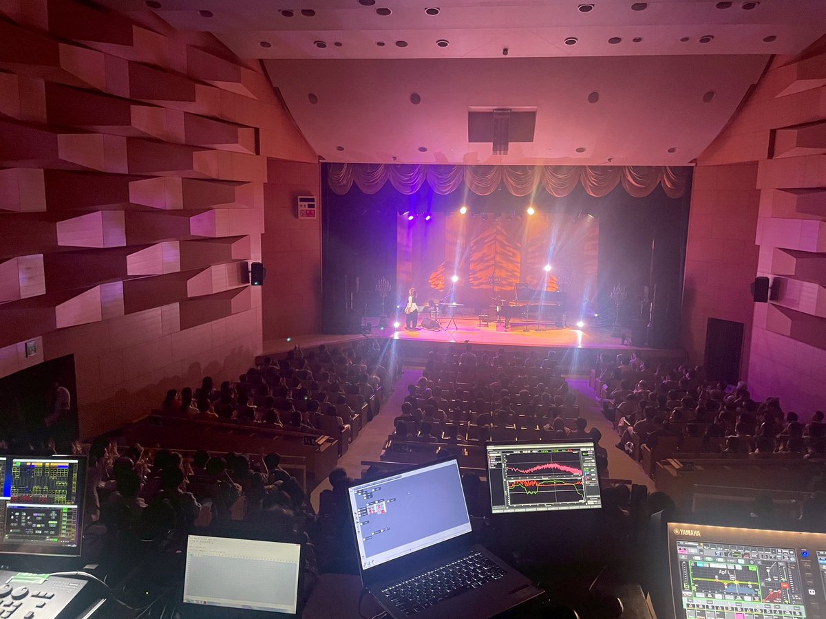 奥華子20周年弾き語りツアー愛知公演 in中電ホールありがとうご