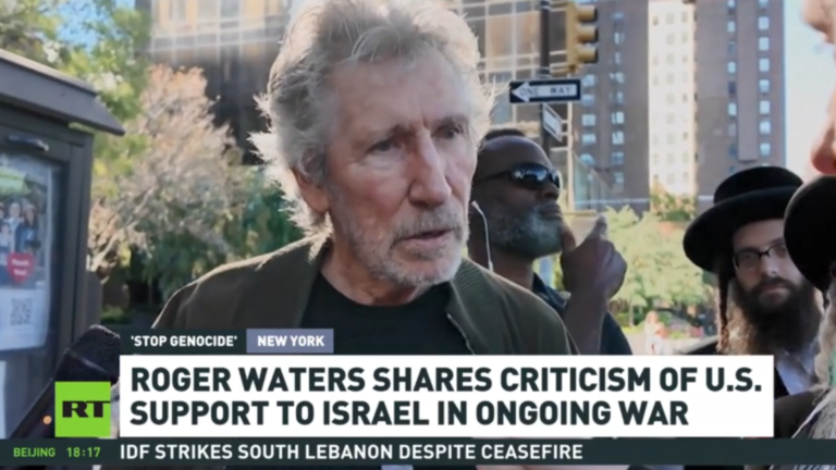 ChrisWickNews's tweet image. Is the West complicit in genocide in Gaza?

Roger Waters blasts Israel’s actions as “criminally insane” and says the U.S., U.K., and allies have blood on their hands.

Full story 👉 chriswicknews.com/is-the-west-gu…

#GenocideInGaza
#ChrisWickNews
#RogerWaters