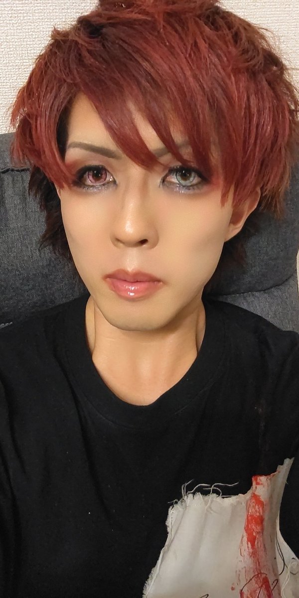 kenya_xxxxx's tweet photo. 今日はストリートスナップの撮影でした。公開をお楽しみに...☺️
やや肌寒くなってきましたね。
季節の変わり目、穏やかに過ごせますように...🍀
#selfmake
やり始めた頃よりは慣れてきましたが、まだコツが掴めてない...💄 https://t.co/iD2GKlKKs7