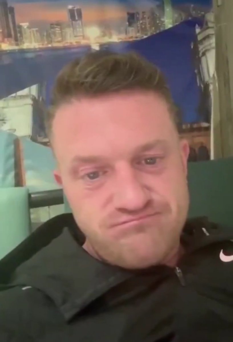 After his racist rally last weekend,
Tommy Robinson deported from both  Panama and Colombia. Imagine being so toxic that even countries battling jungle cartels still look at you and say: ‘Absolutely fcking no way"
