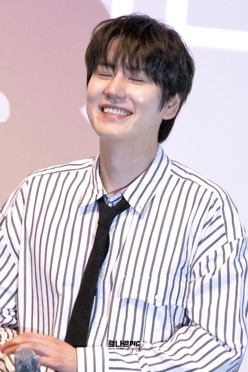 250920 프랑켄슈타인 : 더 뮤지컬 라이브 무대인사

히이~~~~☺️

#규현 배우님 
#KYUHYUN