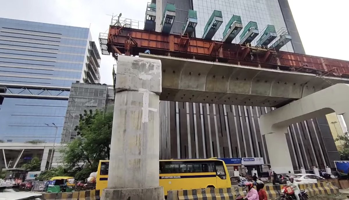 Construction of Technopolis Metro Station is progressing swiftly for the Orange Line. Hopefully, by September 2026, commuters will be able to avail metro services to Salt Lake Sector V with this line.

PC: IndianRailways Lover (youtu.be/4kRUIRUfgGw)