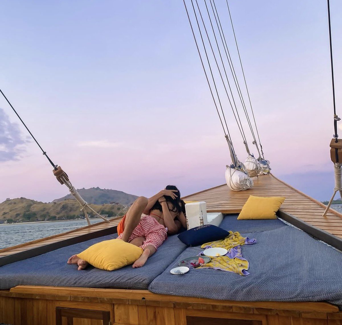 esta putisima foto es preciosa 😭😭😭