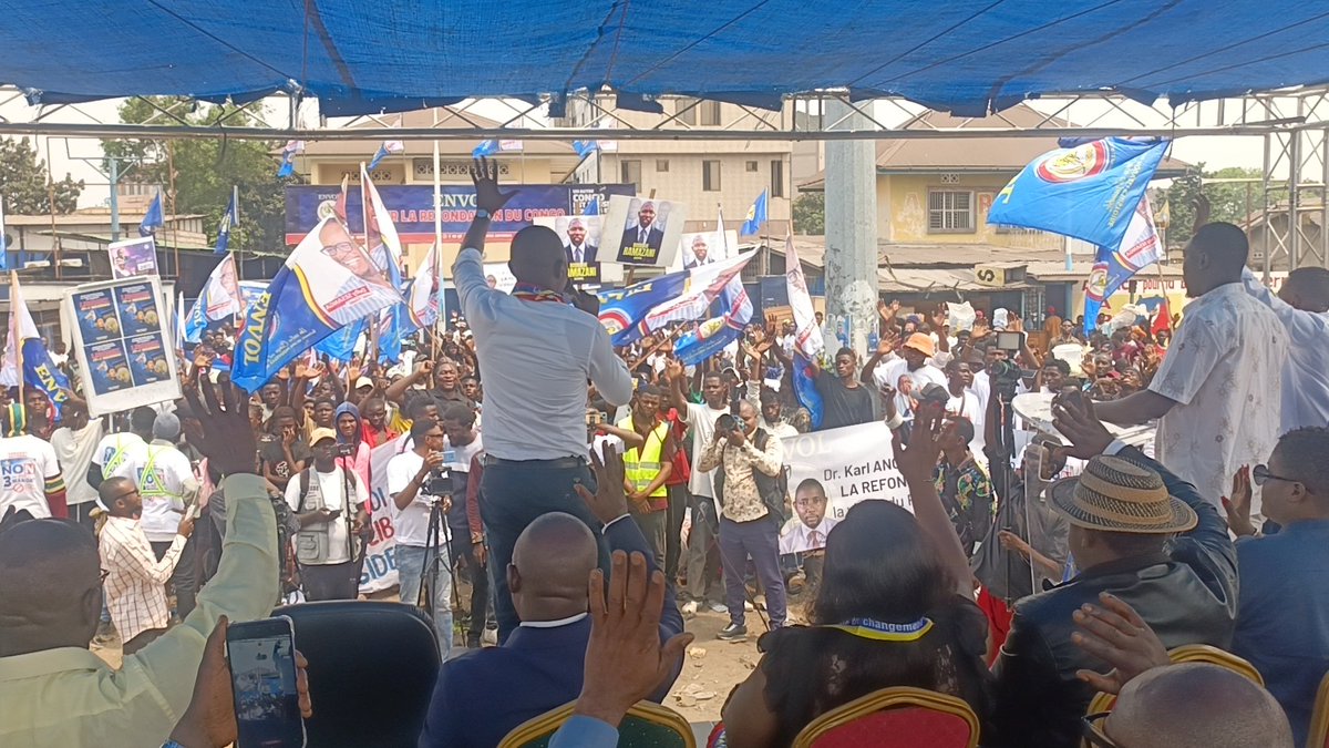 Le parti #ENVOL effectue un réarmement moral de toutes ses sections à Kinshasa, devant son siège national, situé au numéro 135, avenue de l'Enseignement, Kasa-Vubu, Kinshasa...  S.G <a href="/Rbekola/">Rodrigue ramazani</a>