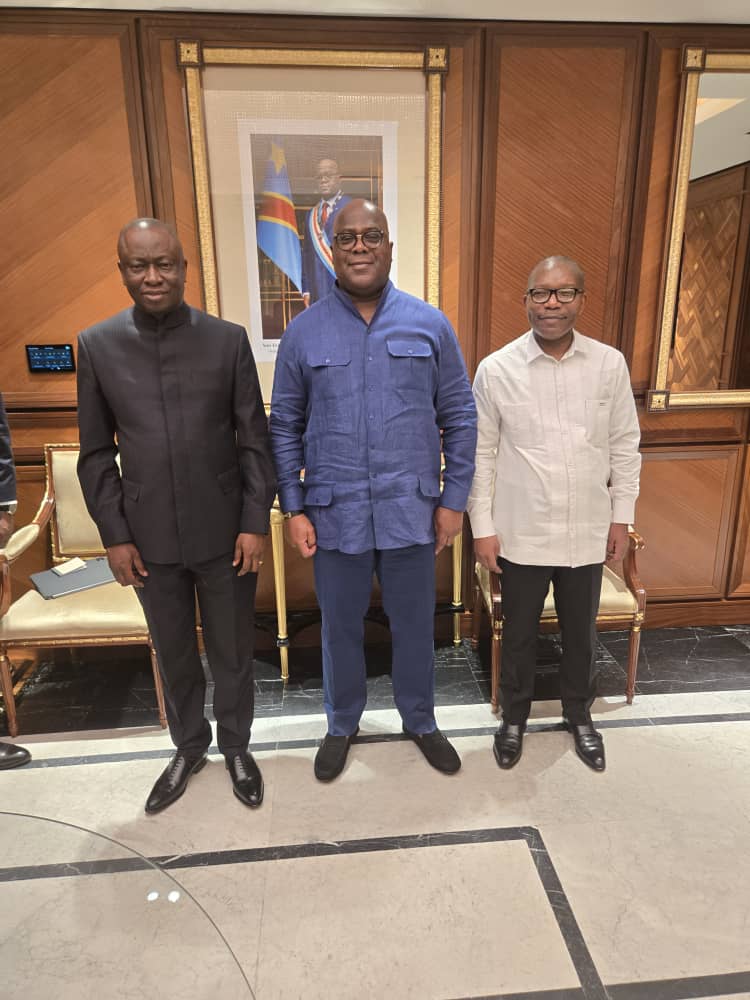 #RDC : Pas de triomphalisme , l'unité de notre parti passe au dessus de toute autre considération personnelle. Le peuple d'abord le peuple toujours.  ✌️✨️

#UDPS