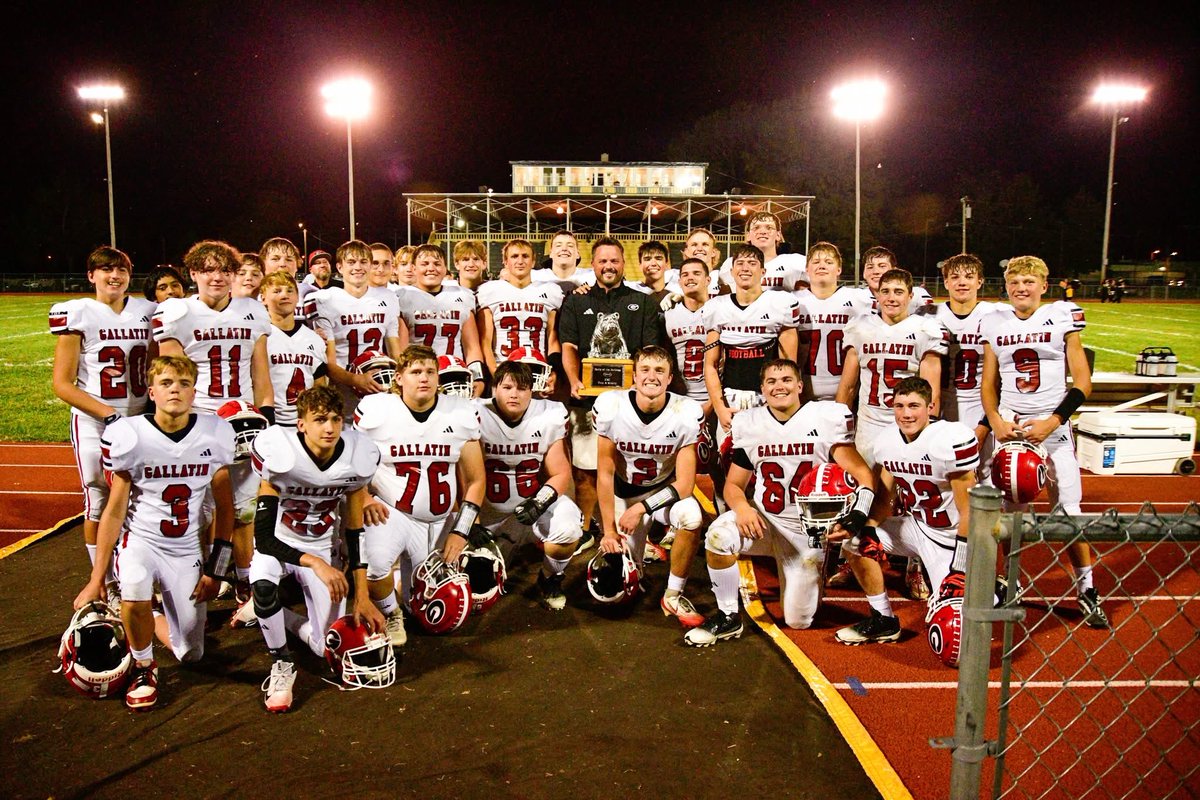 Bulldogs_GHS's tweet photo. Congratulations Coaches and Players on the win vs. Trenton https://t.co/zpELCvq3IC