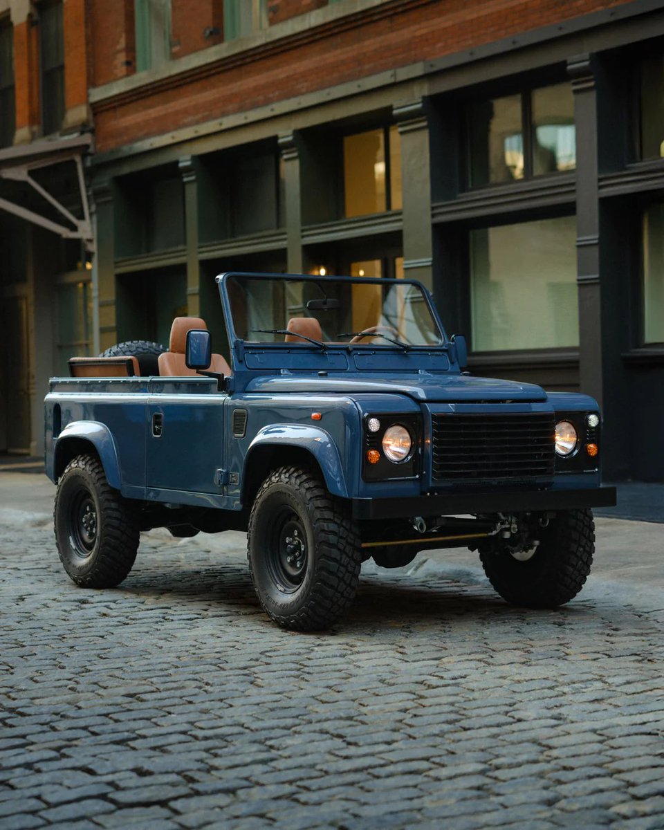 In collaboration with Brooklyn Coachworks, <a href="/MonosTravel/">Monos</a> created a custom Land Rover Defender 90