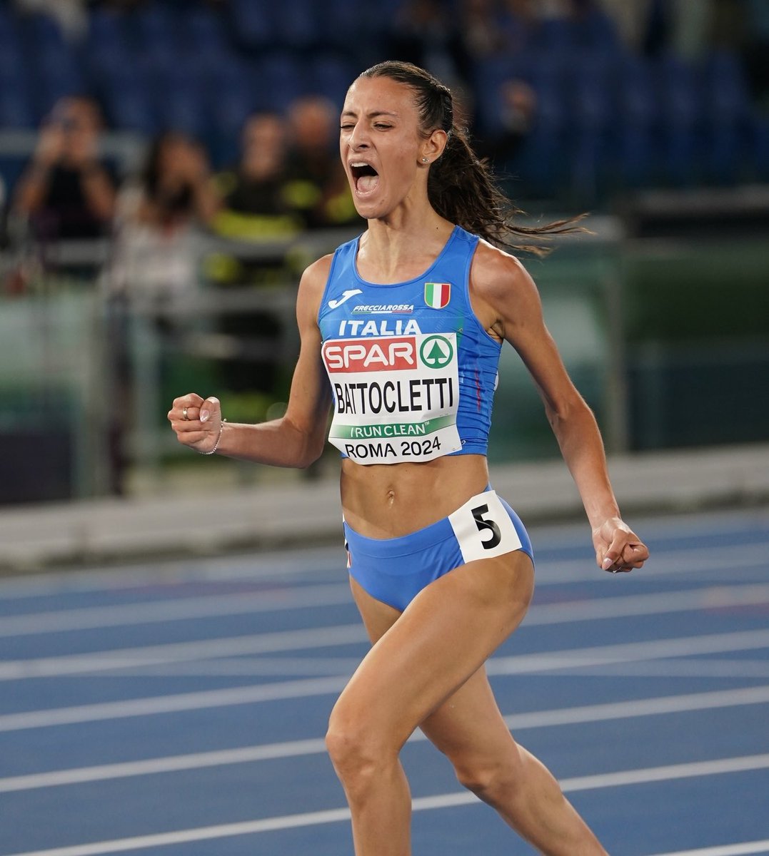 Ennesima impresa.
Ennesima medaglia.
Sei nella storia.

Roma 2024
🥇5000m
🥇10000m

Parigi 2024
4° 5000m
🥈10000m

Tokyo 2025
🥉5000m
🥈10000m

Grazie Nadia.
#Battocletti🥉

#Tokyo2025