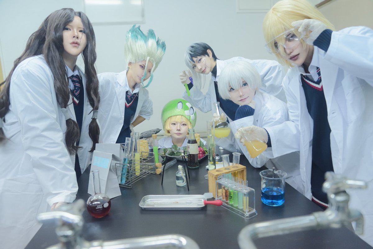 nae_naha_'s tweet photo. 🧪 #0920石の科学部併せ

急遽主催の片割れが欠けて1人で不安だったのだけど、準備でもメンバーがたくさん支えてくれて無事に楽しい思い出にできたよ😭本日にたくさん気にかけてくれてありがとうᵕᵕ̩̩✨カメラさんにも恵まれて最高の撮影でした🥹👍🏻✨ https://t.co/gO71us9CWZ