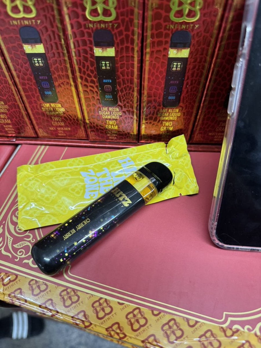 Limerickbuds's tweet image. We serving 📩⛽💨  Weed Dromcolliher, Weed Kilfinane, Weed Oola, Weed Pallasgreen, Weed Cappamore, Weed Ballaghaderreen, Weed Clarina, Weed Fedamore, Weed Monaleen, Weed Rathkeale, Weed Mungret, Weed Doon, Weed Croom, Weed Garryowen
 #VapeTips #DisposableVape