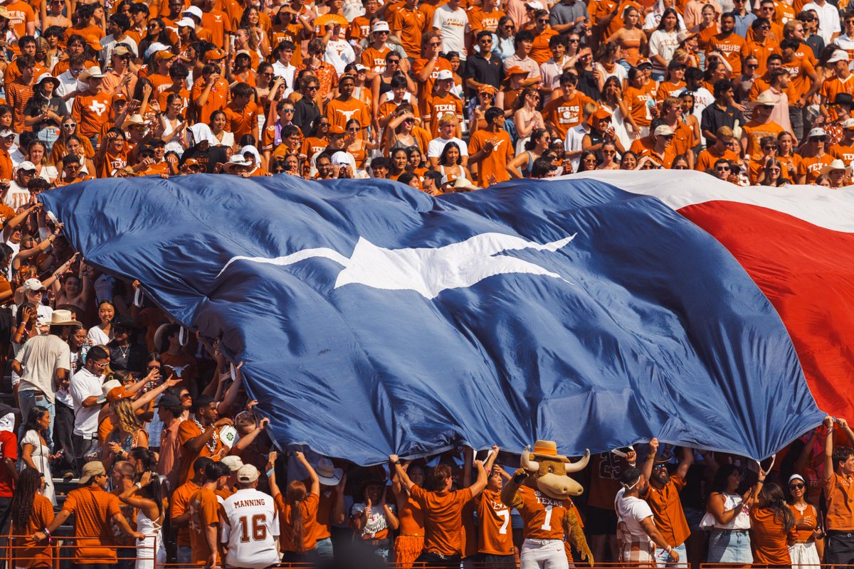 kyleumlang's tweet photo. TEXAS!!!!!!!!!!!!!!!!!!!!!!!!!!!! https://t.co/urvc61GtNW