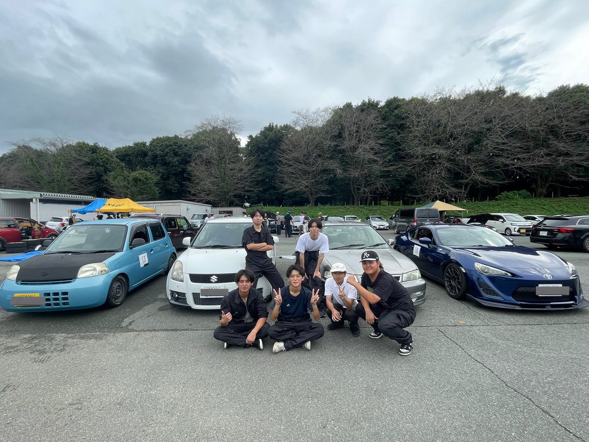 本日行われた秋季九州学生ジムカーナに個人の部で5名が参加しました！

今大会ではBM1クラスに4名、B2クラスに1名が参加し、BM1クラスでは3位入賞という結果を収めることができました🥉
準備不足で至らぬ点も多くあったため、しっかりと反省し、次回以降に繋げていきたいと思います。