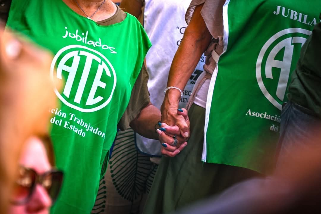 ANUSATE Santa Cruz tweet media