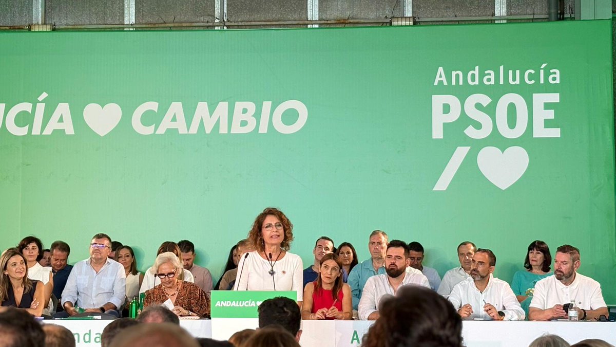 ✊🌹 Asistimos al comité director del @PSOEdeAndalucia para arropar  la  próxima presidenta de la Junta, @MJMonteroC, que ha destacado que #Andalucía aceptará la quita de la deuda con un gobierno socialista en San Telmo y ha reivindicado un mayor autogobierno para nuestra tierra.