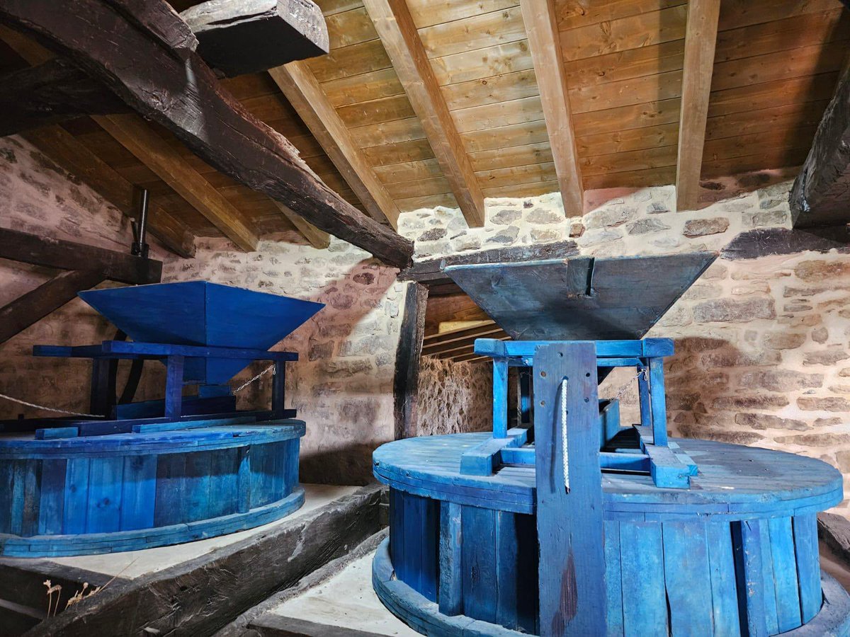 AdelvalDFA's tweet photo. 🎉 ¡El Molino de #Mimbredo reabre sus puertas!
Tras un proceso de restauración, hoy hemos celebrado, junto a los vecinos y vecinas de #RiberaAlta, la reapertura de este emblemático espacio, símbolo de nuestro patrimonio histórico y cultural. https://t.co/Qwv2YOBFeF