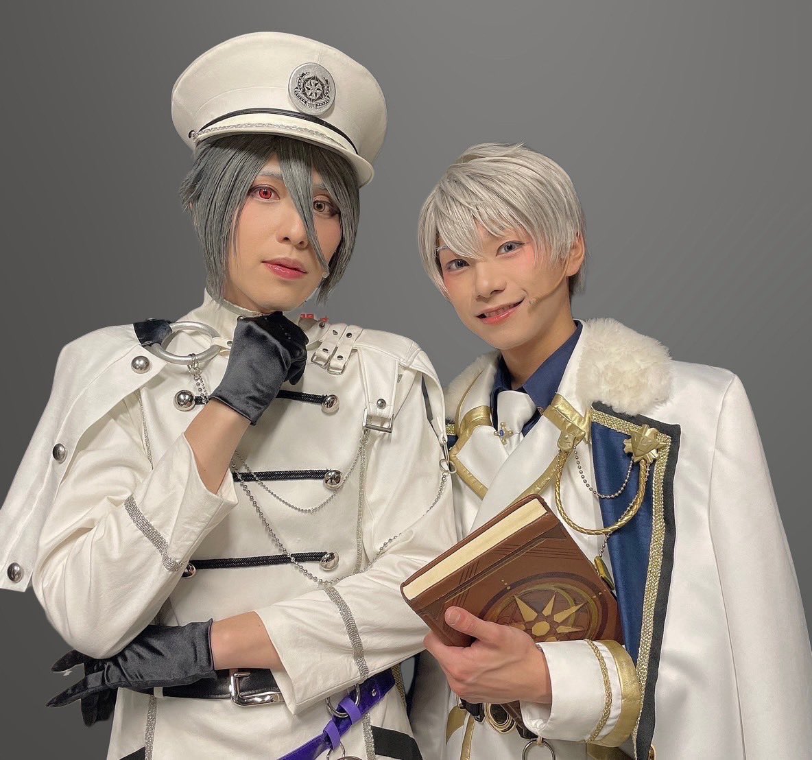 本日もまほステ、ご来場ありがとうございました😊
東京公演も残り3日間。

今日は母と叔母が来てくれました。
母は相変わらず太陽くんに「イケメン！」と告げていました😂
やはり推しらしい☀️笑
明日も2公演頑張ります！！

なおやアーサーと👍