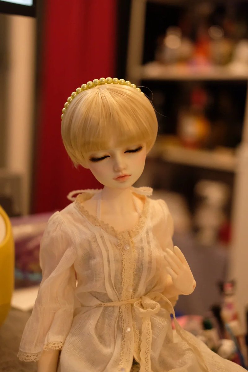 Starry 샵에서 이벤트로 받은 머리띠인데 너무너무 예뻐요. 사진 제대로 찍어야하는데 당장 자랑하고 싶은 마음이 커서 무보정으로 숑!!

x.com/starryforbjd/s…