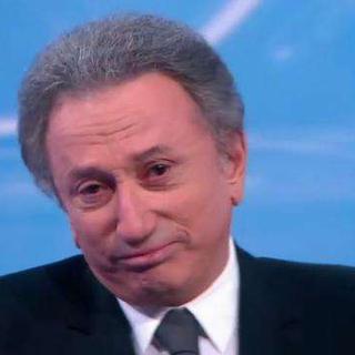 klh_texier's tweet photo. Quand on voit le jeu de 3/4 de Pau, je me dis que le CAB est prêt pour remonter en Top 14 et offrir du Grand Spectacle en Mondovision
#ASMPAU #Top14 #Rugby https://t.co/Op2BjnsEfa