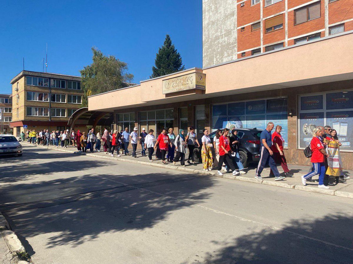 HFI1995's tweet image. In the Balkans region of Eastern Europe, many friends of HF in #Bosnia have been walking and raising awareness of Humanity First as part of the #WalkRunBike challenge