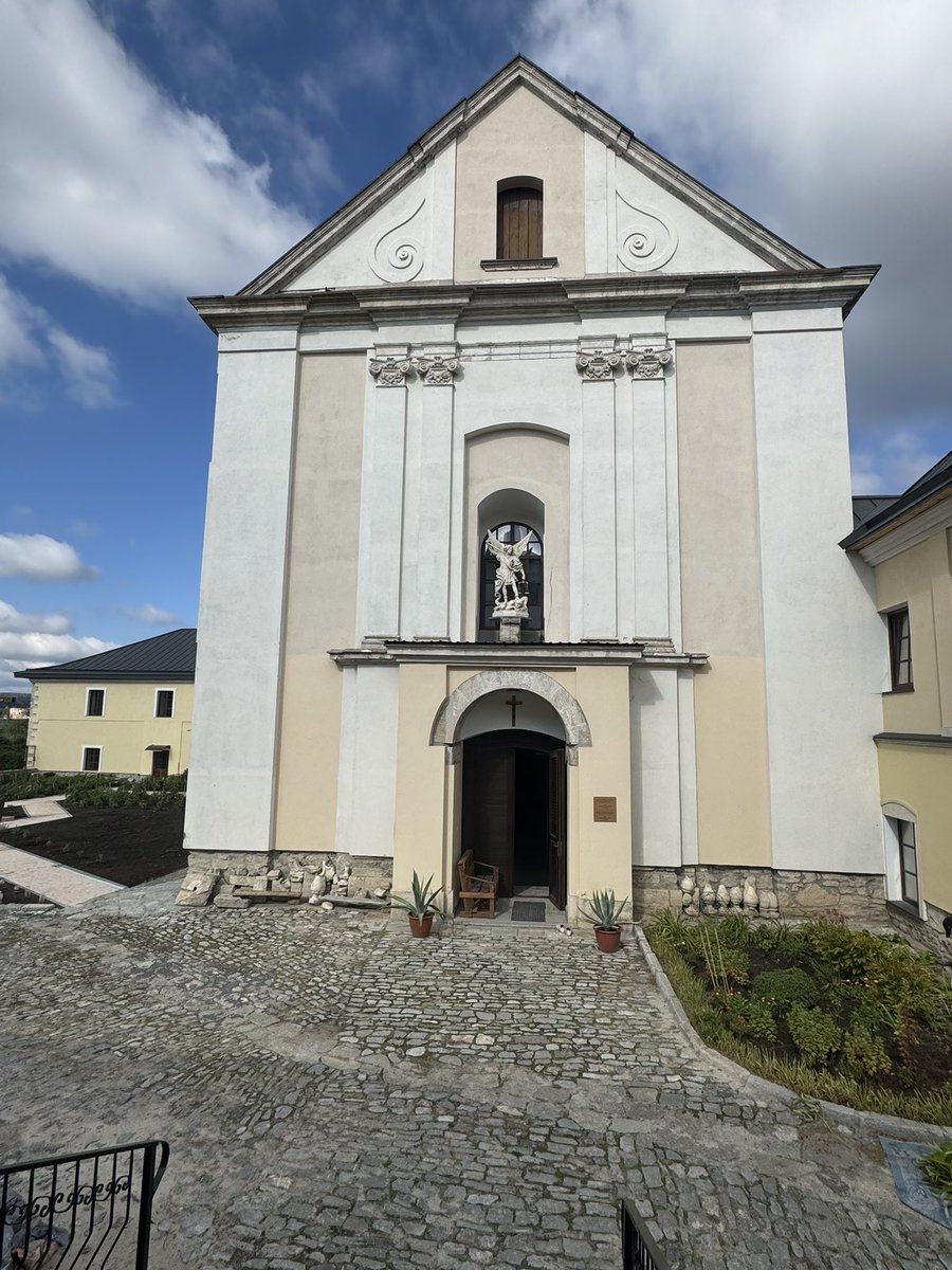 nebheprura64's tweet image. Today I visited a Dominican convent from the early 18th century that is being restored. #faith #convent #Dominican