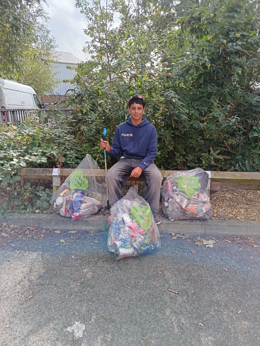 A bit of positive roundabout action for #WorldCleanupDay ❤️