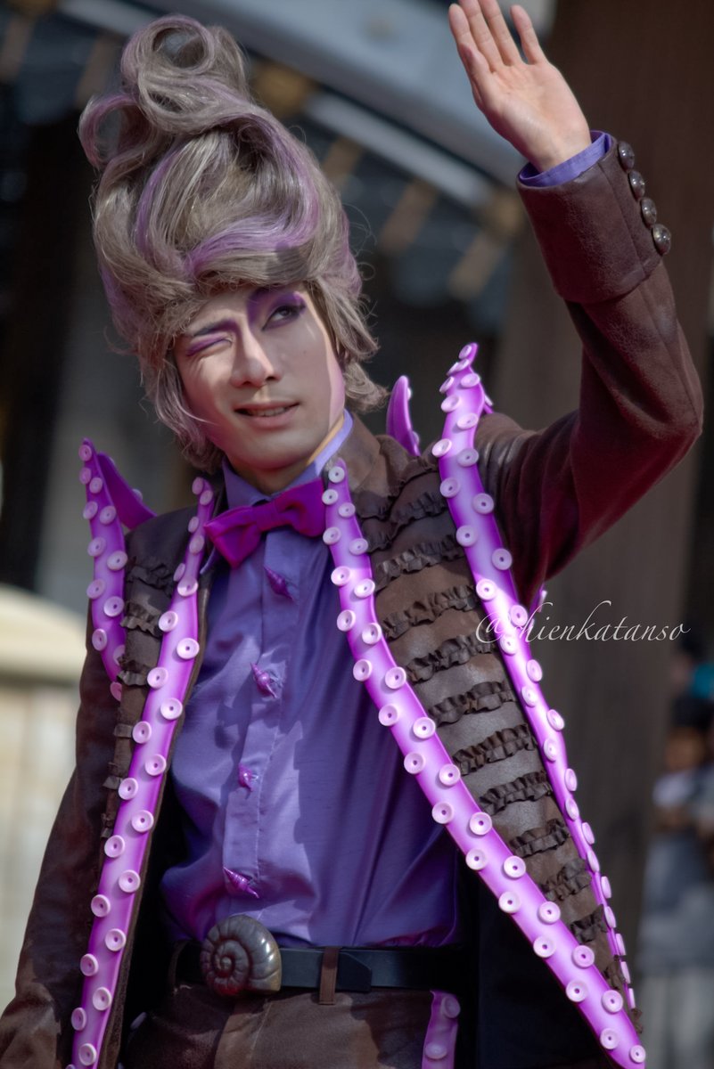 日差しがまぶしい
#手下
#エイトフット