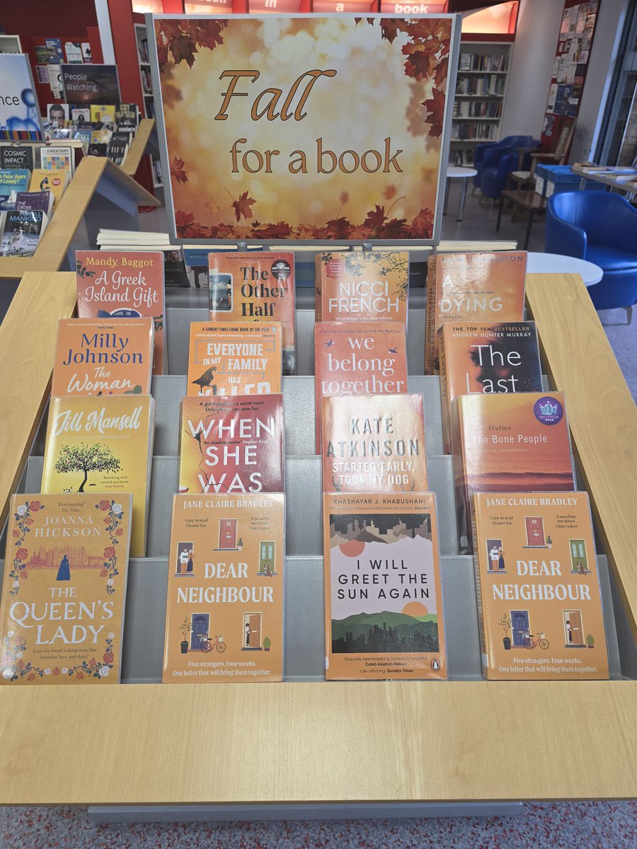 Knaphill Library tweet media