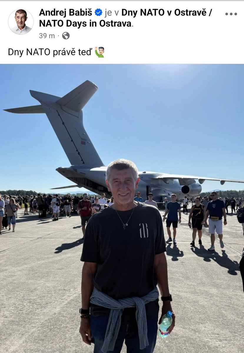 ⛔️Spojencům by nepomohl⛔️

⛔️Napadému státu by rušil pomoc⛔️

⛔️ Prostředky na obranu by škrtal⛔️

….ale na Dnech NATO si kampaň udělá

Foto via. <a href="/MirekTopolanek/">Mirek Topolánek</a>