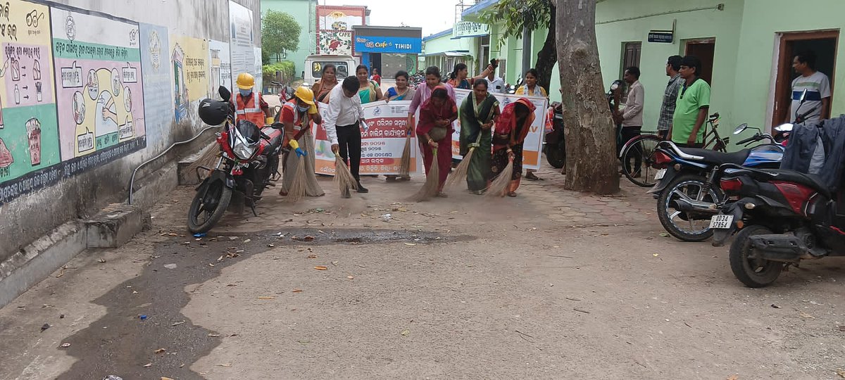 Bdotihidi tweet media