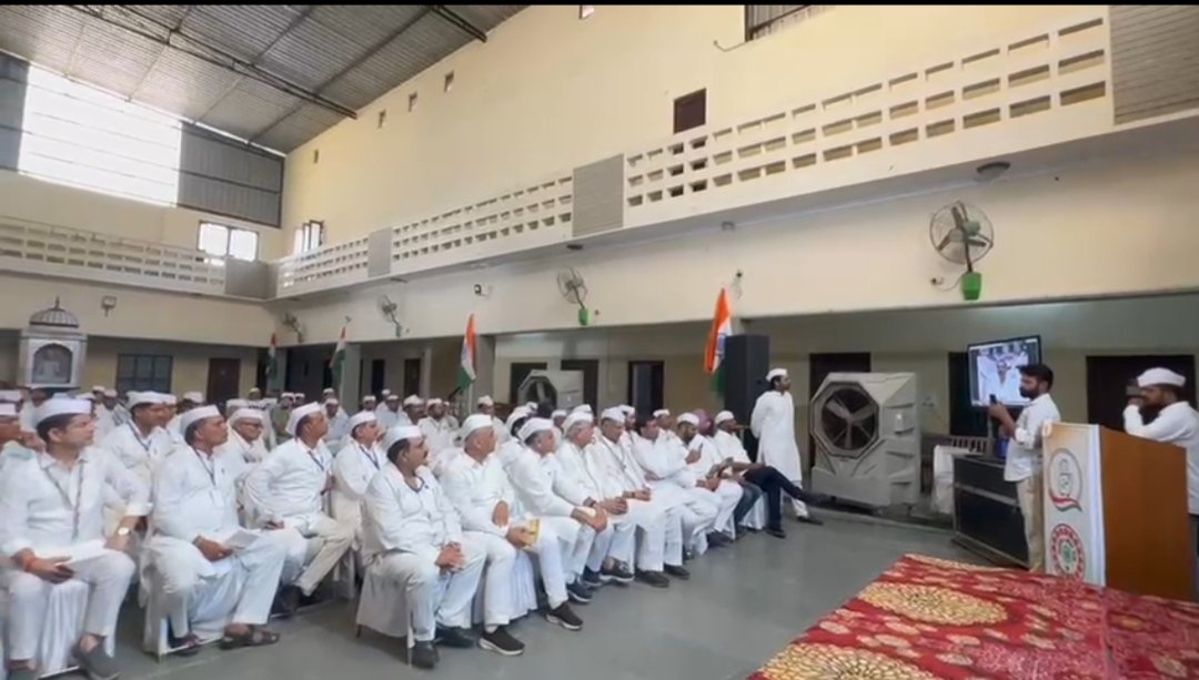 अखिल भारतीय कांग्रेस सेवा दल के राष्ट्रीय अध्यक्ष श्री लालजी देसाई जी ने आज संगठन सृजन सहयोगी प्रशिक्षण शिविर, श्रीगंगानगर सत्र को वीडियो कॉन्फ्रेंसिंग के माध्यम से संबोधित किया। 1/2

#संगठन_प्रशिक्षण_राजस्थानसेवादल #सेवादल_राजस्थान #HemSinghShekhawat #CongressSevadal