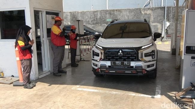 Karyawan SPBU Swasta Lamongan Cemas Dirumahkan Imbas Aturan Impor BBM 

detik.com/jatim/bisnis/d…