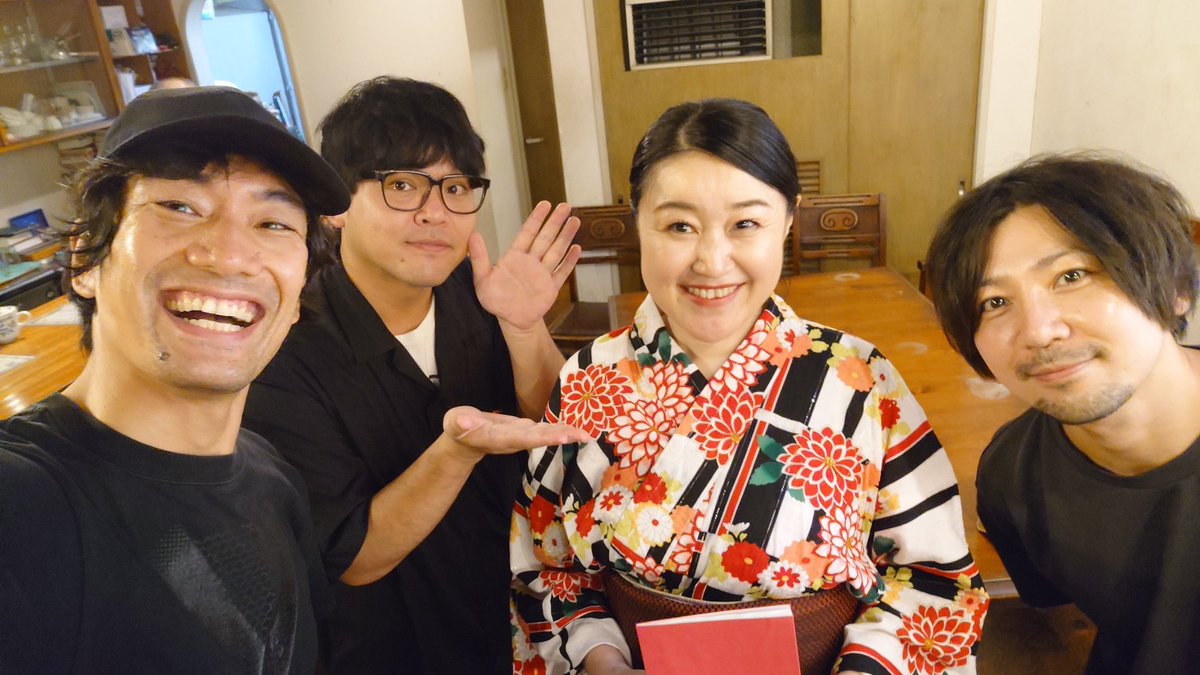 #言想綴園拾漆

全公演終演致しました
ご来場いただいたお客様、応援してくださった皆様ありがとうございます💕

今回とても演じがいのある役でした
狭い空間の中でどこまで表現できるのか
声、息、表情、顔の筋肉、目線…
色々考えるの楽しかったです✨

猫と鰐と鵞鳥　
「八坂美代」役　平塚純子