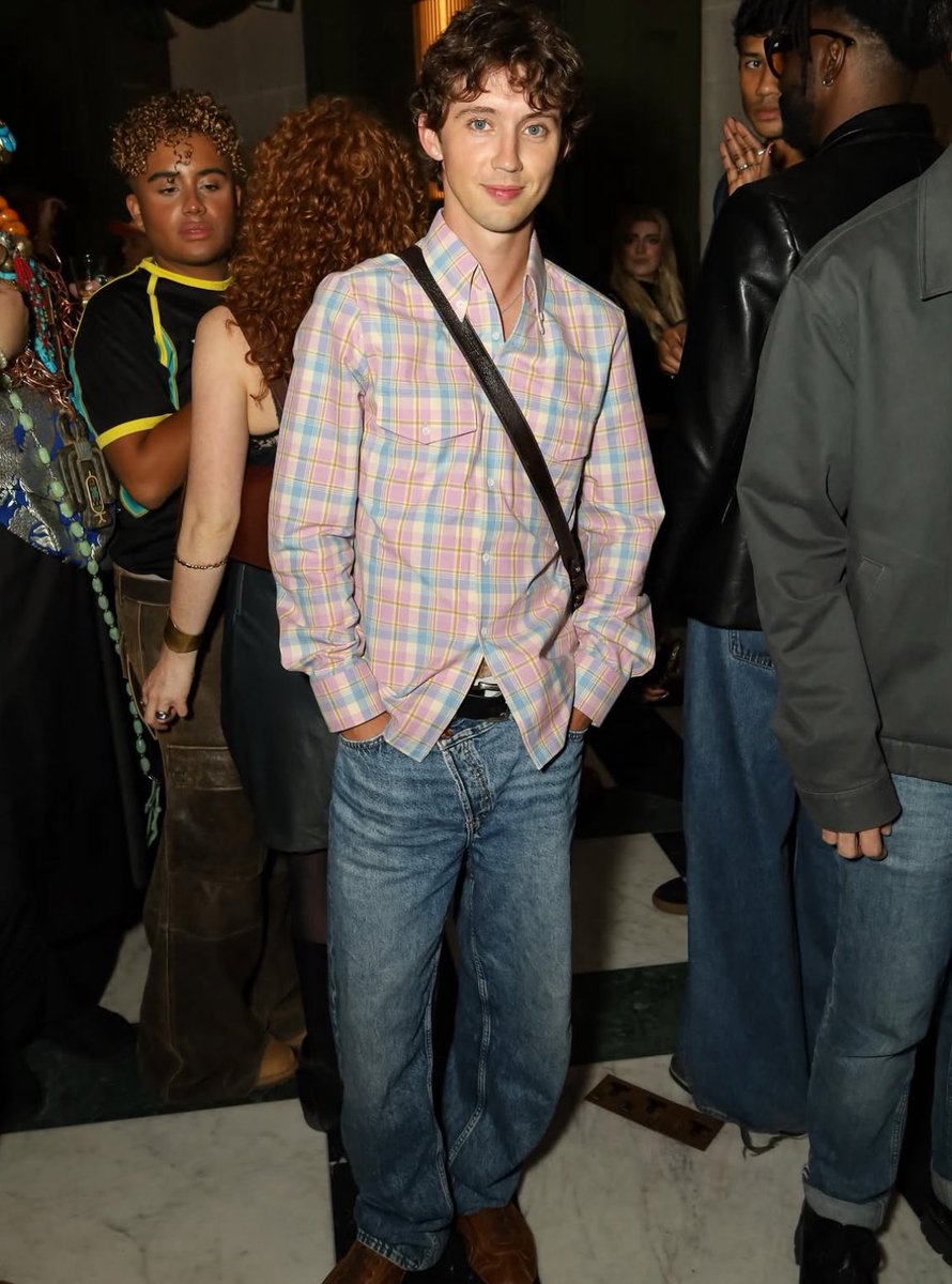 Troye at the London Standard LFW Party 🤍