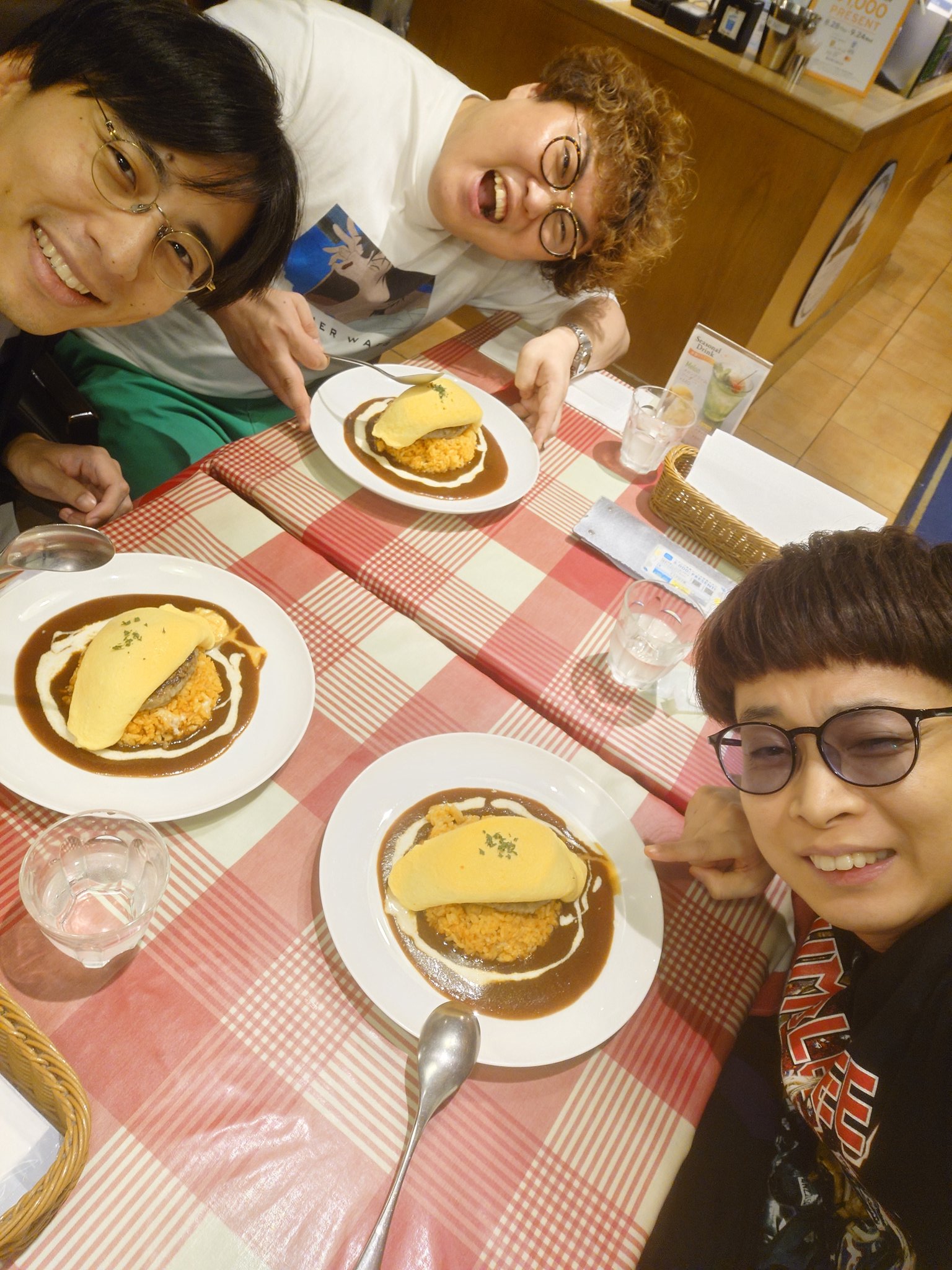 タレント・お笑い芸人 neko タレント・お笑い芸人 neko 猫猫 | コンビ情報 | M-1グランプリ