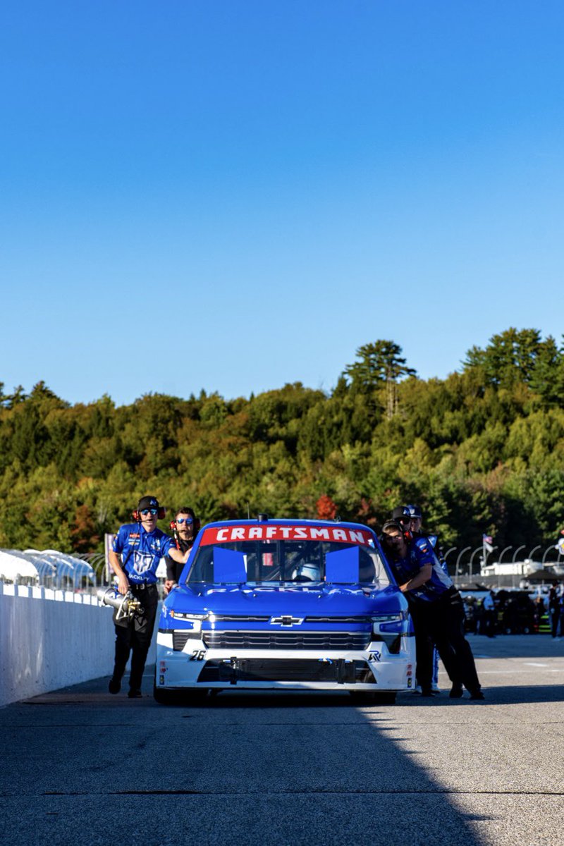 Raceday at <a href="/NHMS/">New Hampshire Motor Speedway</a> with our guy, <a href="/dawsonsutton_/">Dawson Sutton</a> 🙌🏼🦞

Race 21/25. 12pm on <a href="/FS1/">FS1</a> 🏁