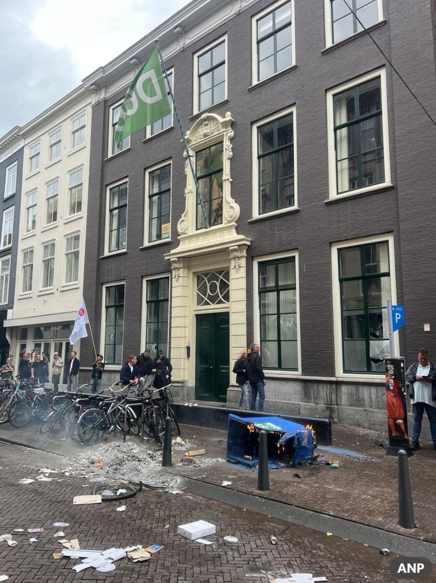 Anne Fleur Dekker tweet media