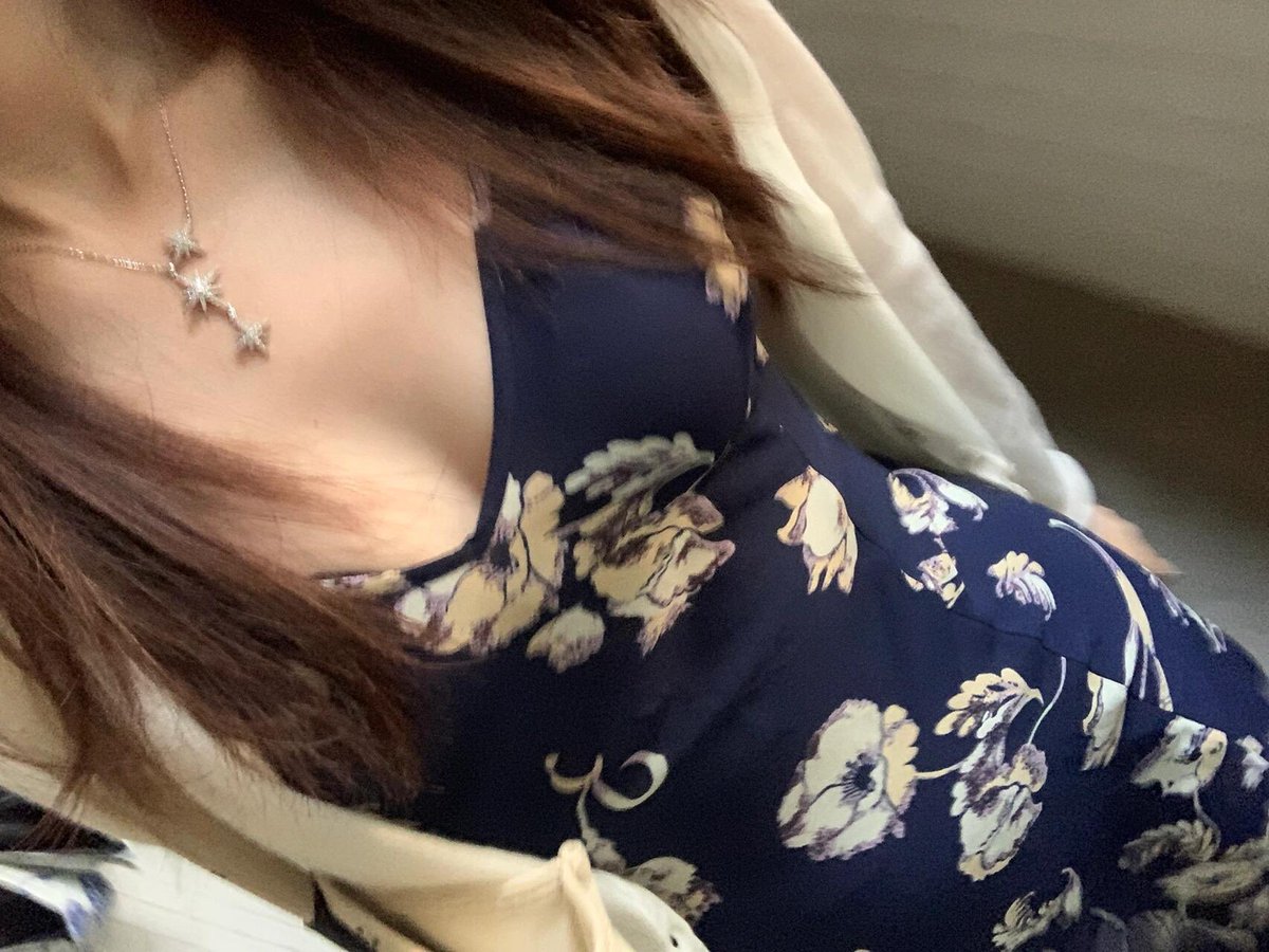 dan87914770's tweet photo. 过了某一个坎儿，你就会发现，再想遇到一个喜欢得不行了的人实在很难了。 https://t.co/KAMjnHrjol