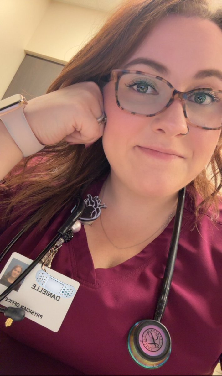 evergreen_dani's tweet image. logan girl 🖤 and cardiology &amp;amp; vascular surgery medical assistant 🩺🫀🩸