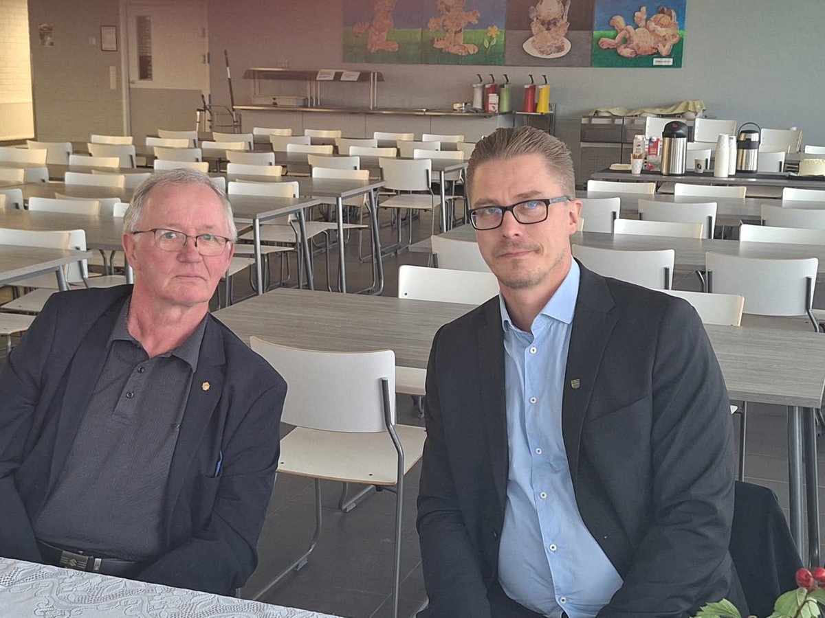 Tänään juhlittiin 90-vuotiasta Muhoksen Voittoa. Voitto on perinteikäs yleisseura, jonka kulta-aikaa oli 1980-luku. Tuolloin Voitto oli Suomen paras painiseura, kirkkaimpana tähtenään maailmanmestari ja kaksinkertainen olympiamitalisti Tapio Sipilä. Onnea Muhoksen Voitto!