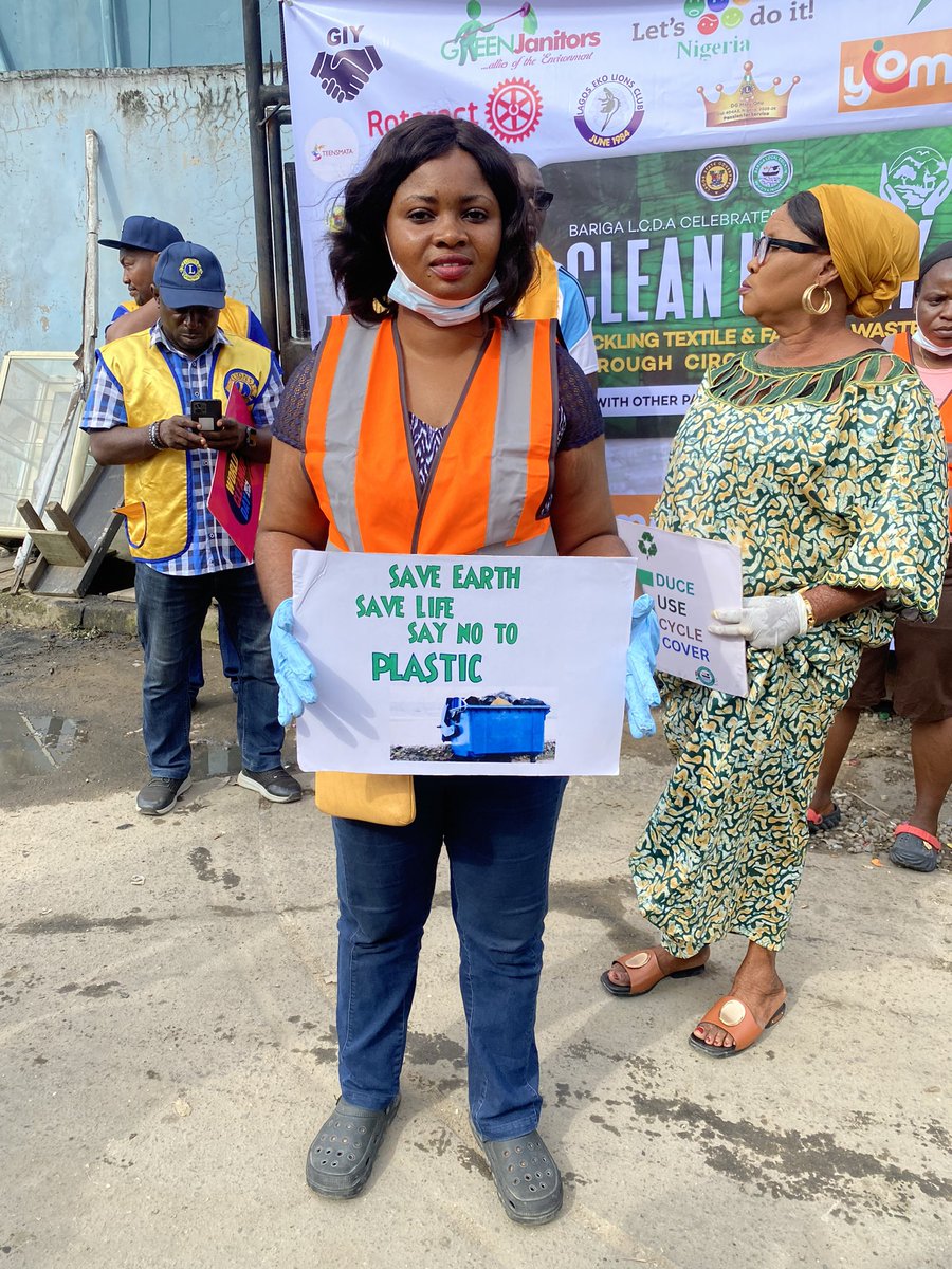Ruthee101's tweet photo. Let’s join hands together, to save humanity by saving the earth through safe activities on the planet.What does your drainages look like!!!
Let’s take action now!

#cleanupday #worldcleanupday #climatejustice #climatechange https://t.co/qm2wyG4ea7