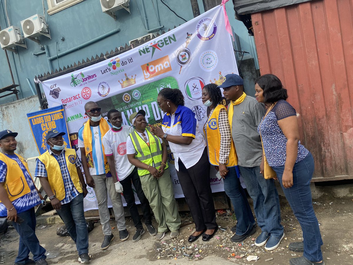 Ruthee101's tweet photo. Let’s join hands together, to save humanity by saving the earth through safe activities on the planet.What does your drainages look like!!!
Let’s take action now!

#cleanupday #worldcleanupday #climatejustice #climatechange https://t.co/qm2wyG4ea7