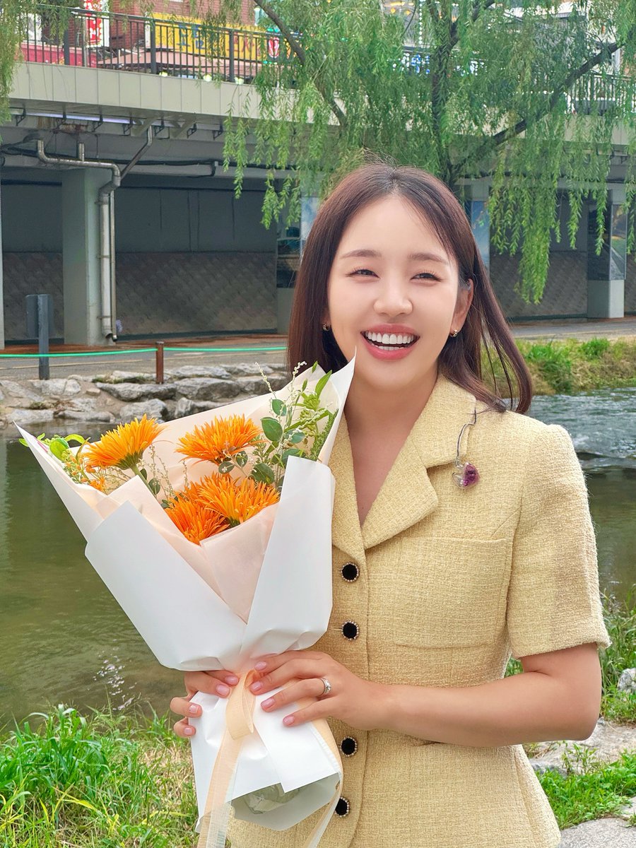 백아연 tweet media