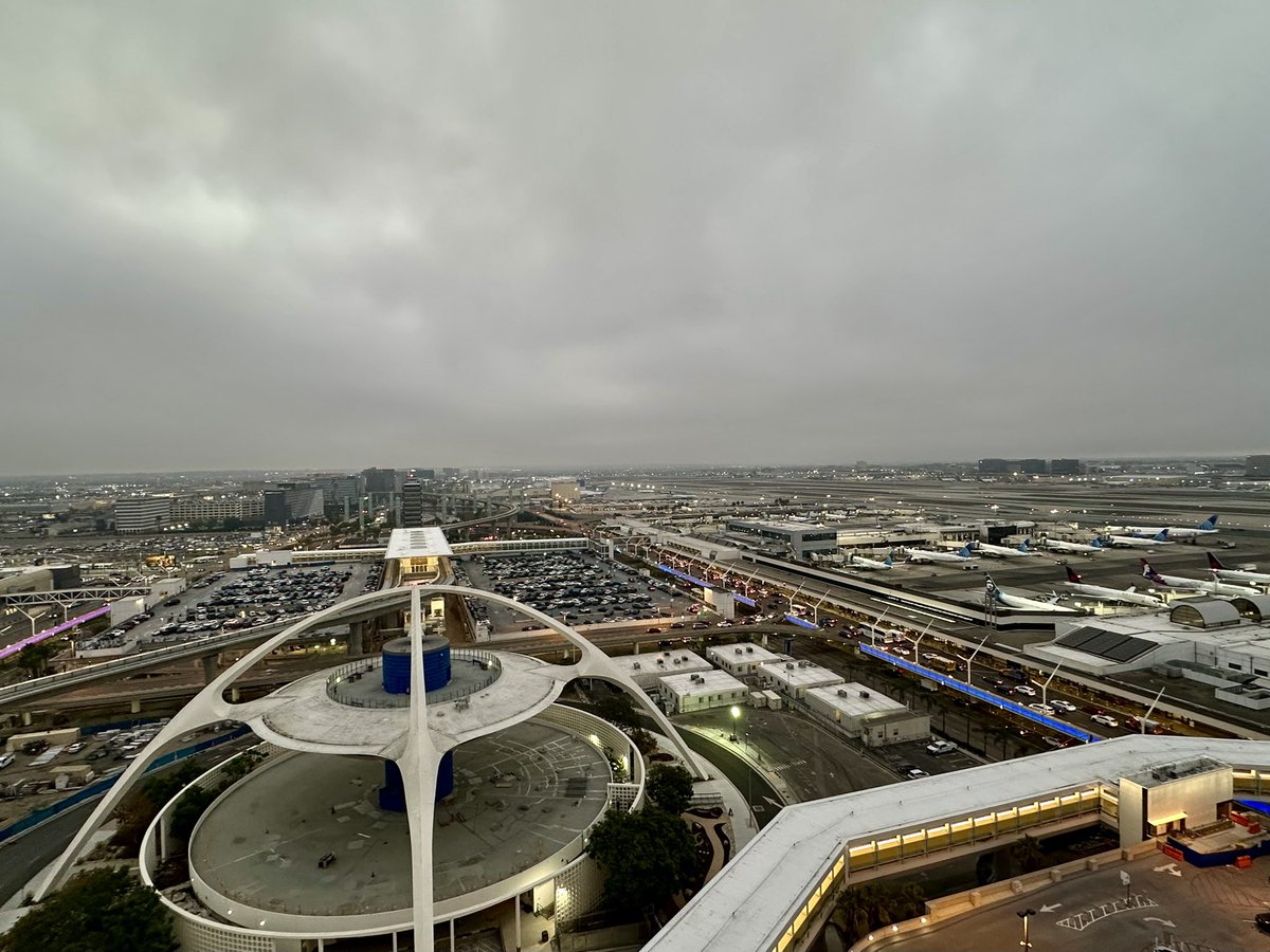 6:33 am PDT 
9.20.25
Good Saturday morning from <a href="/flyLAXairport/">LAX Airport</a>! 

Overcast 67°
Make it a good day everyone!