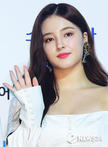 Proud Rockstar, Summer Love. tweet media