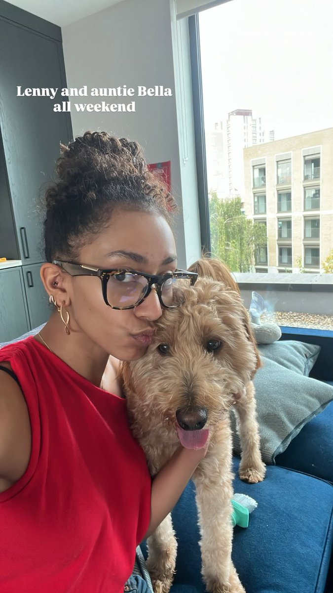 ZeglerSource's tweet image. Bella and Lenny via her Instagram stories: