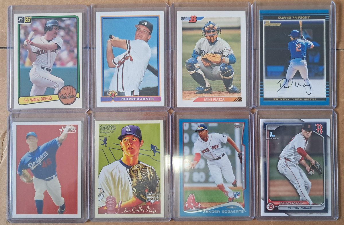 copper_age_comm's tweet photo. Hit up #LCS bins today
Slew of rookies, including another @ChickenMan3010.
Fat stack of #Nomah for the binder, and a couple Mookies and a Grif.
@kiki_stotch grabbed a couple Fish autos, and our son found another #Achane patch to add to his collection.
@CardPurchaser https://t.co/zrazWcs0EH